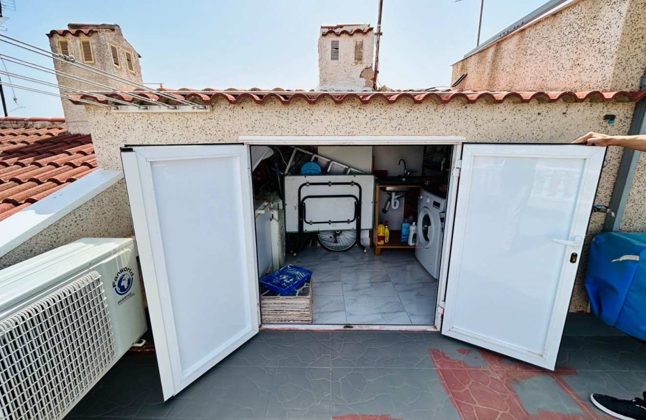 Segunda mano - Chalet -
Torrevieja - Costa Blanca