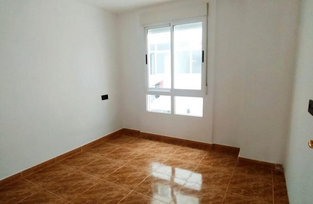 Resale - Apartment / flat -
Torrevieja - DOWNTOWN