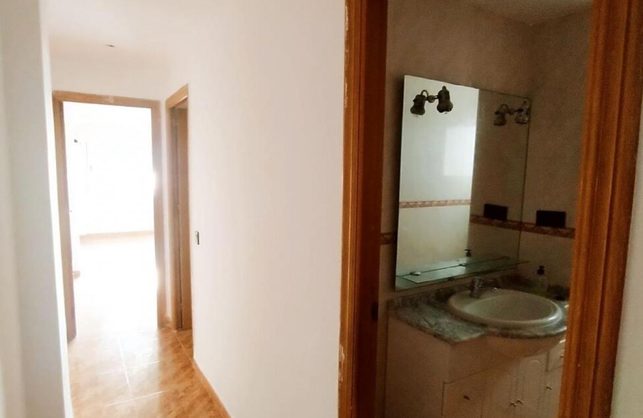 Tweedehands - Appartement / flat -
Torrevieja - DOWNTOWN