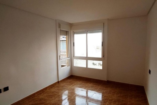 Tweedehands - Appartement / flat -
Torrevieja - DOWNTOWN