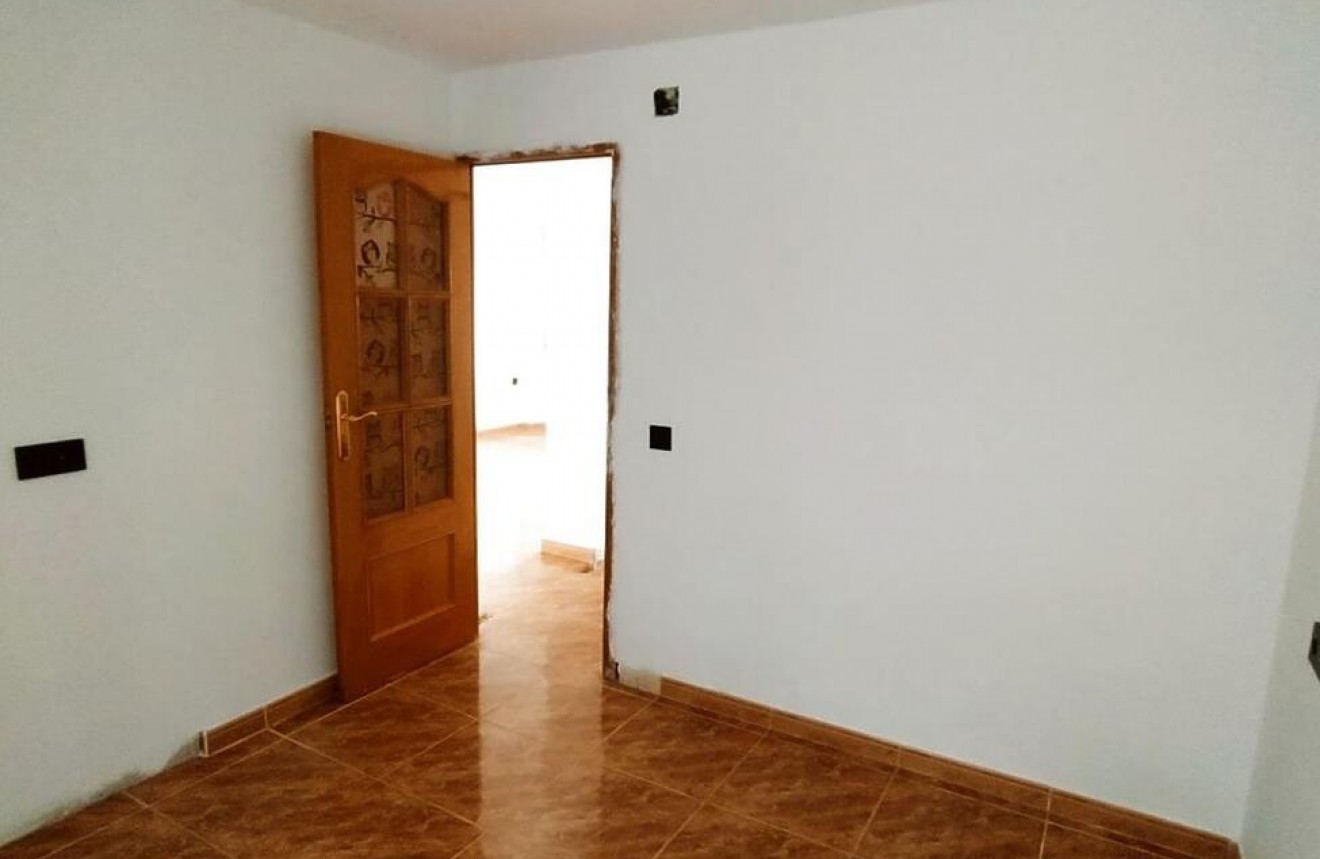 Resale - Apartment / flat -
Torrevieja - DOWNTOWN