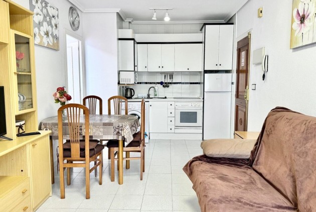 Resale - Apartment / flat -
Torrevieja - Costa Blanca