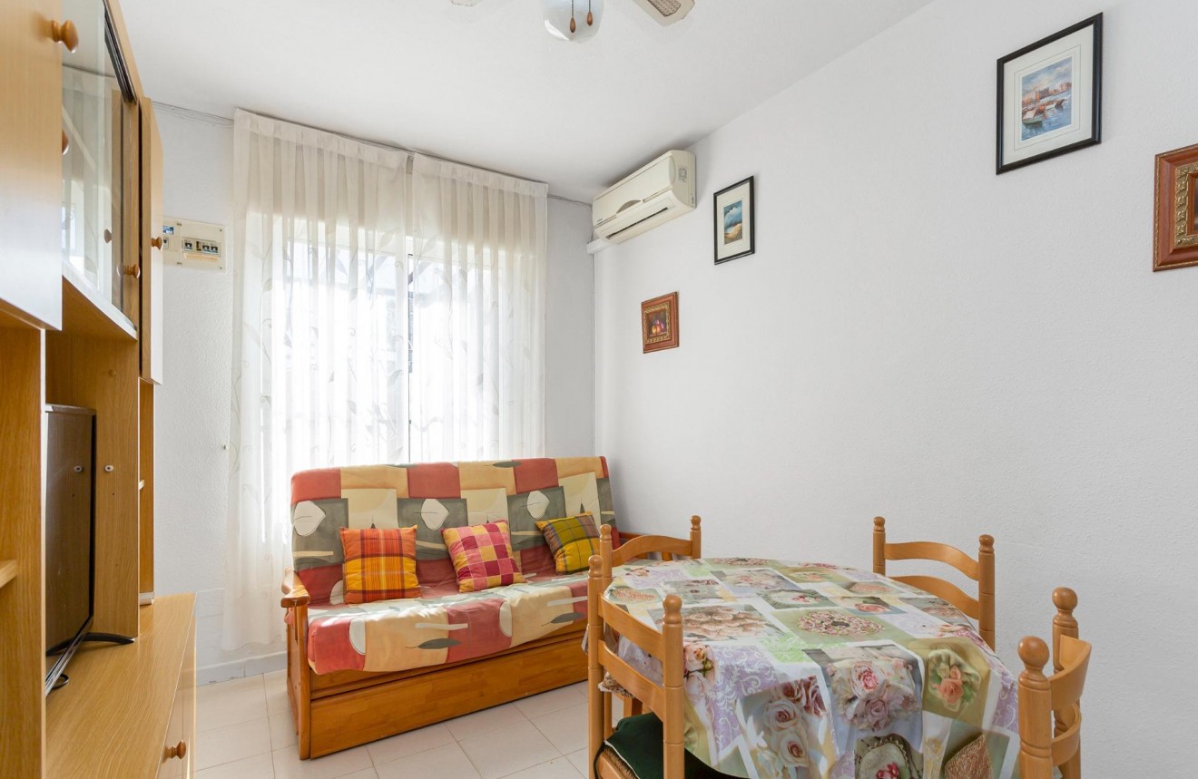 Aus zweiter Hand - Wohnung -
Torrevieja - Lago Jardin