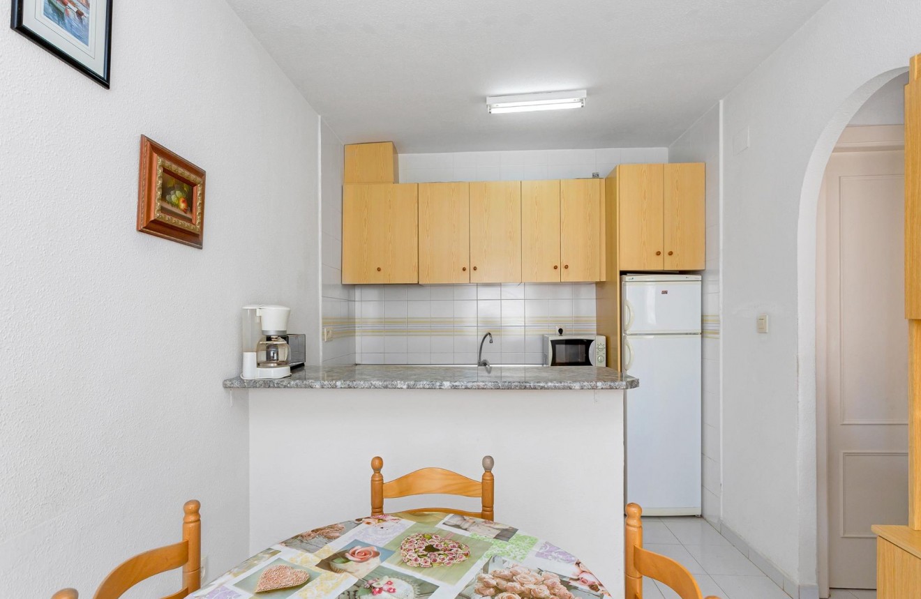 Segunda mano - Apartamento / piso -
Torrevieja - Lago Jardin