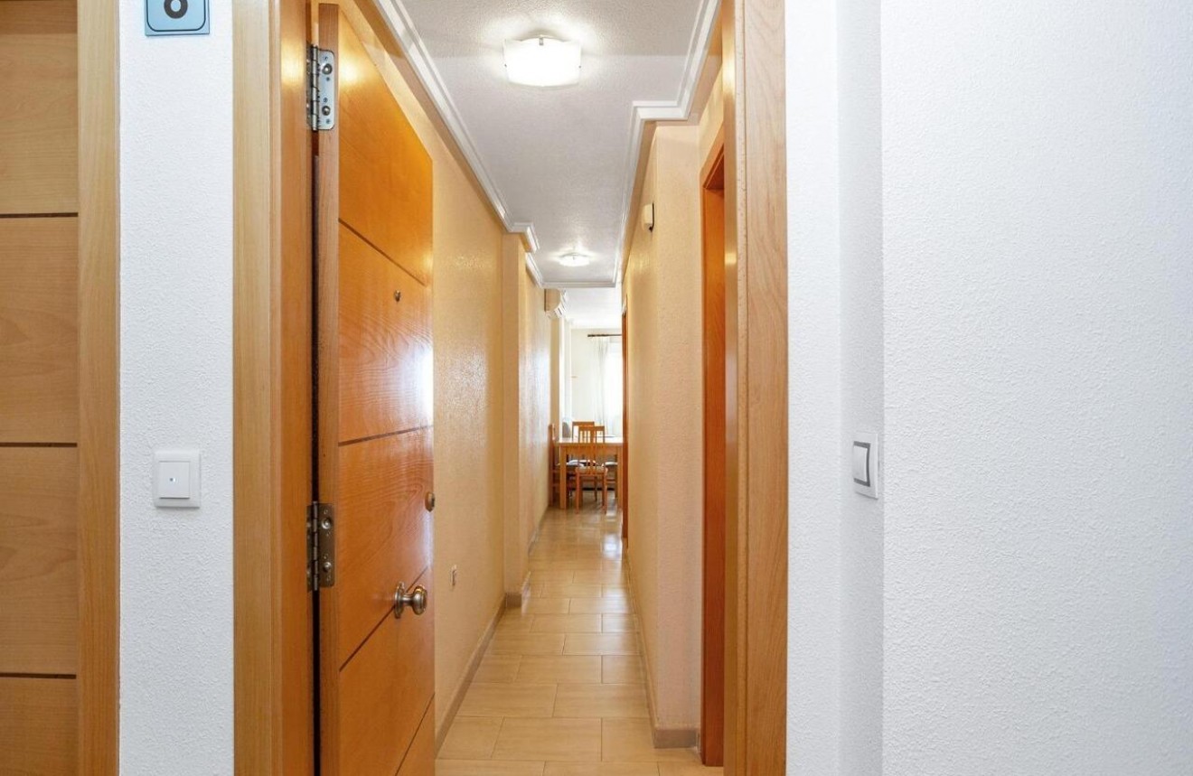 Aus zweiter Hand - Wohnung -
Torrevieja - Costa Blanca