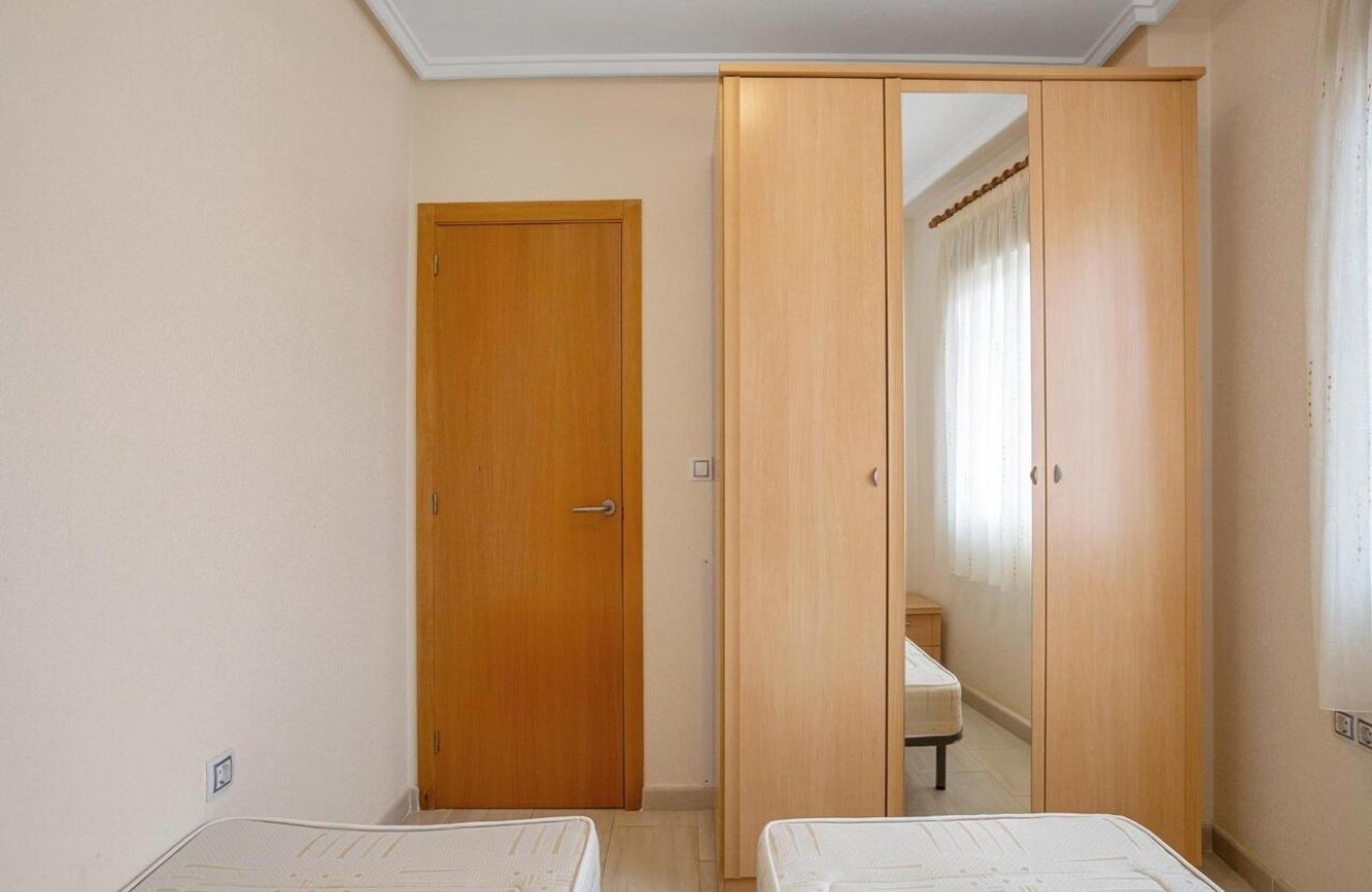 Segunda mano - Apartamento / piso -
Torrevieja - Costa Blanca