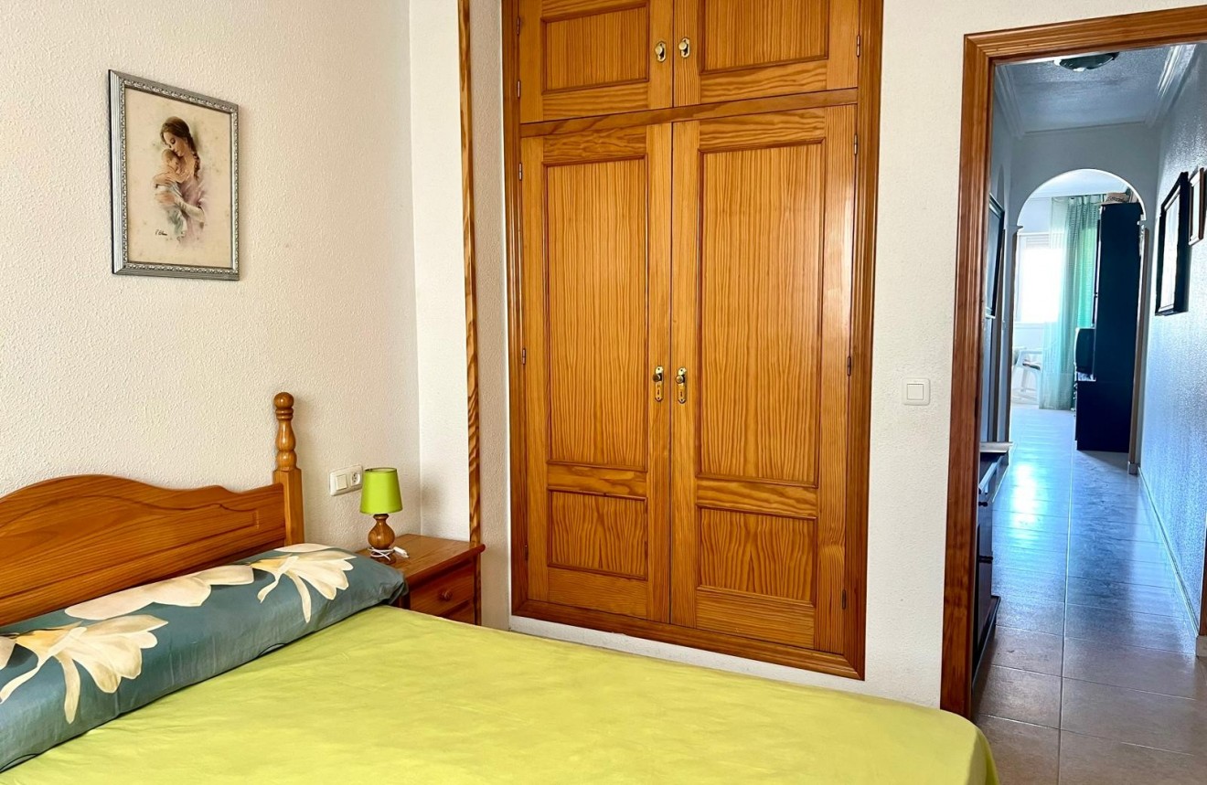 Aus zweiter Hand - Wohnung -
Torrevieja - Centro