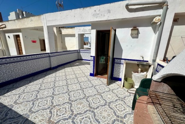 Resale - Chalet -
Torrevieja - Costa Blanca