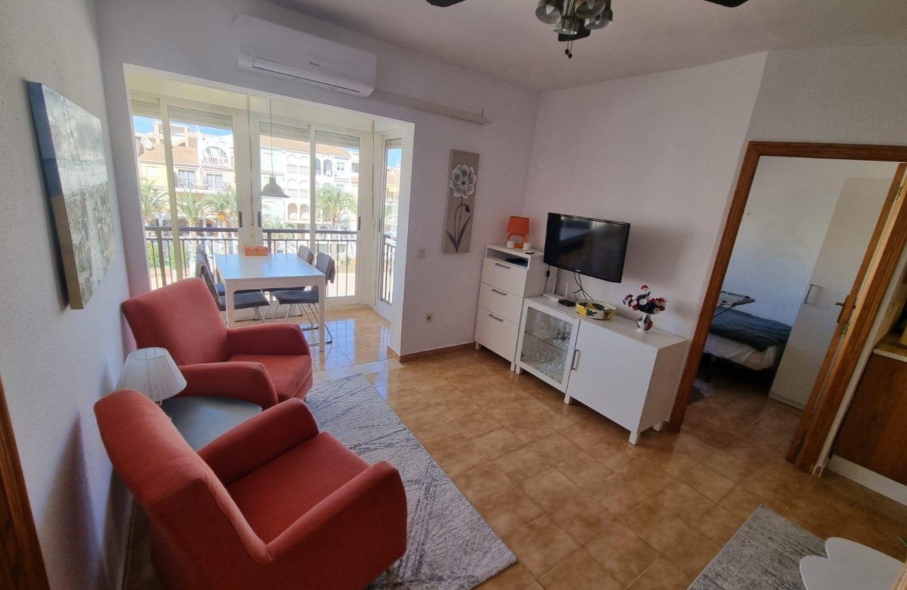 Aus zweiter Hand - Wohnung -
Torrevieja - La veleta