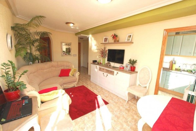 D'occasion - Appartement -
Torrevieja - Parque las naciones