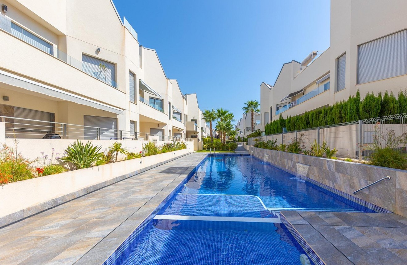 Resale - Penthouse -
Torrevieja - La veleta