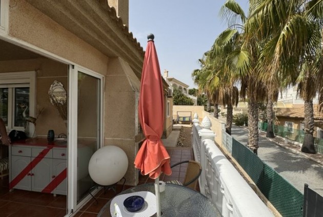 Tweedehands - Chalet -
Torrevieja - Costa Blanca