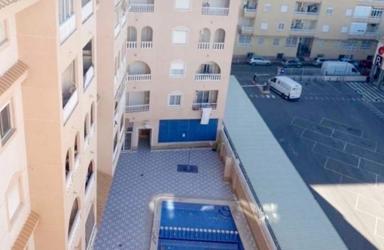 Segunda mano - Apartamento / piso -
Torrevieja - Costa Blanca