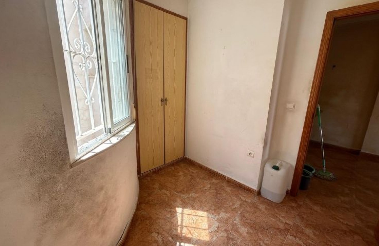 Segunda mano - Apartamento / piso -
Torrevieja - Costa Blanca