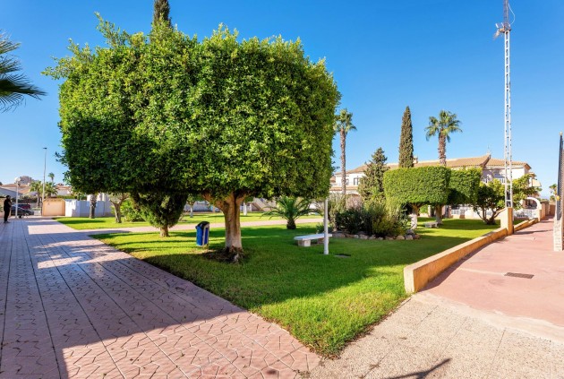 Segunda mano - Bungalow -
Torrevieja - aguas nuevas