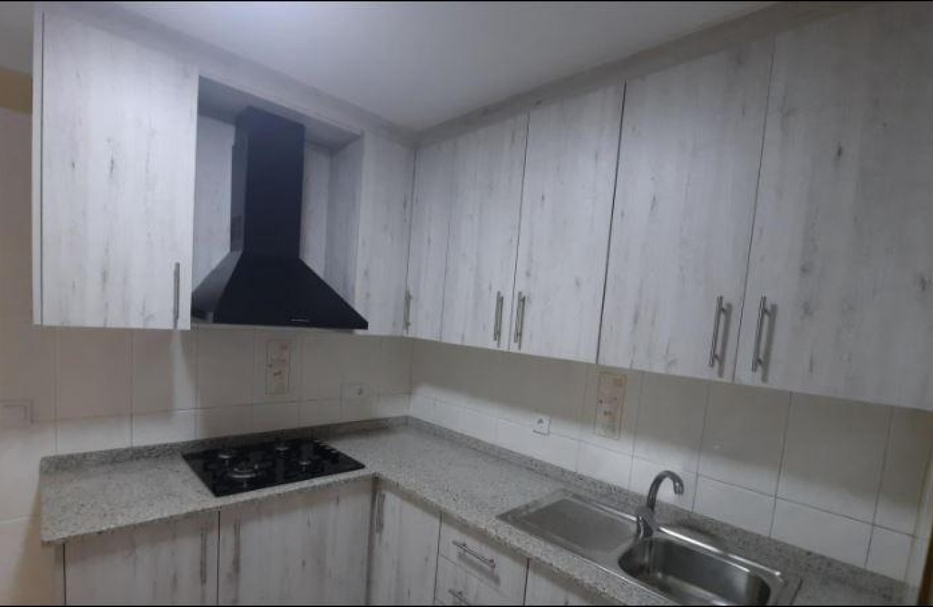 Resale - Apartment / flat -
Torrevieja - La Mata