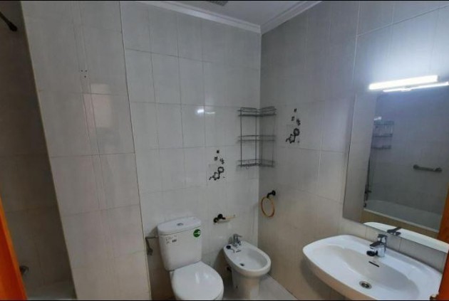 Resale - Apartment / flat -
Torrevieja - La Mata