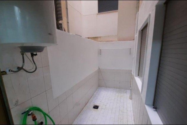 Segunda mano - Apartamento / piso -
Torrevieja - La Mata