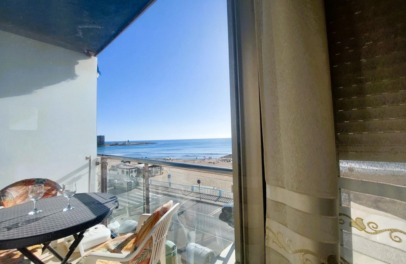 Resale - Apartment / flat -
Torrevieja - Costa Blanca