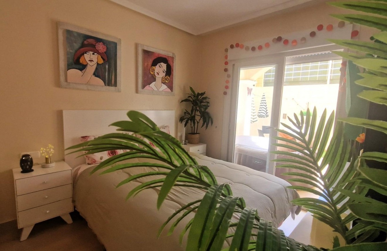 Segunda mano - Apartamento / piso -
Torrevieja - Torreblanca