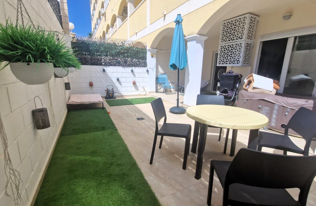 D'occasion - Appartement -
Torrevieja - Torreblanca