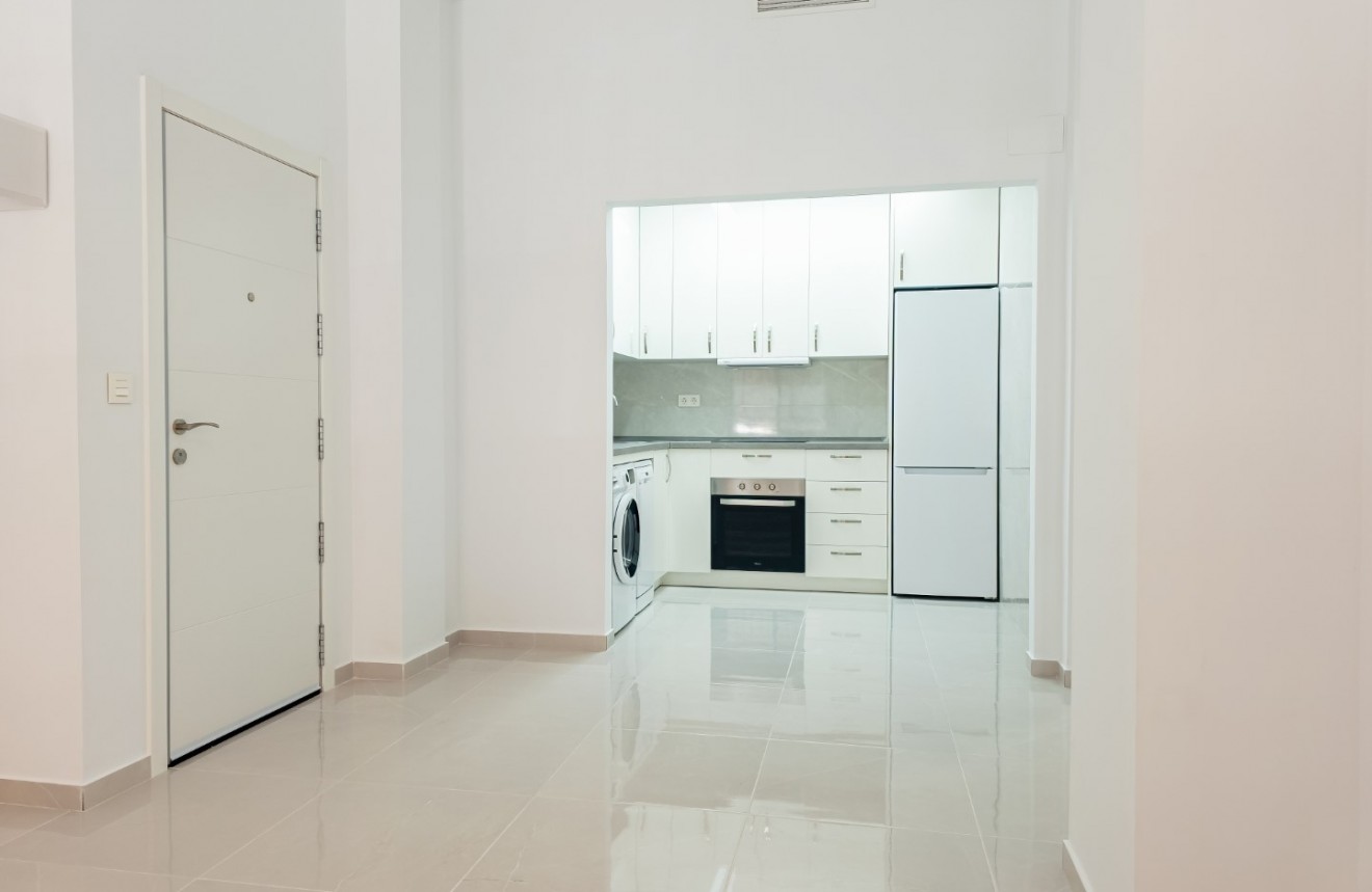 Tweedehands - Appartement / flat -
Torrevieja - Costa Blanca