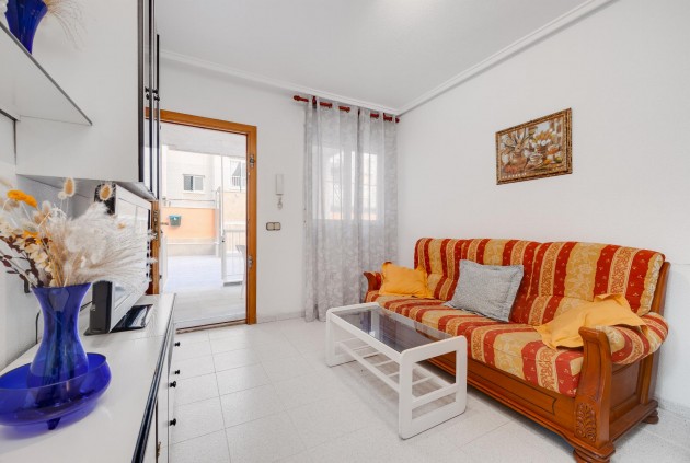 Resale - Apartment / flat -
Torrevieja - Costa Blanca