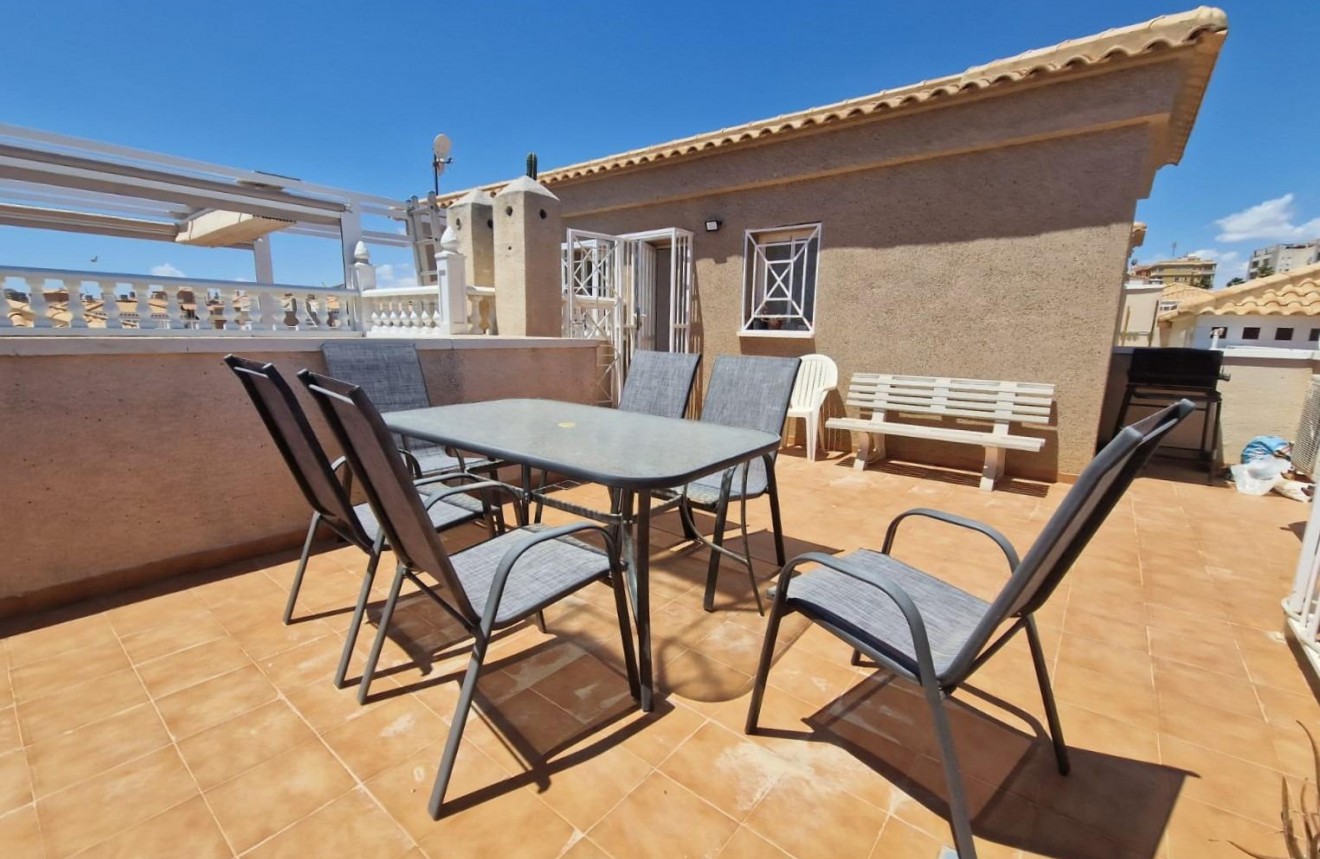 Resale - Bungalow -
Torrevieja - Aguas Nuevas 1