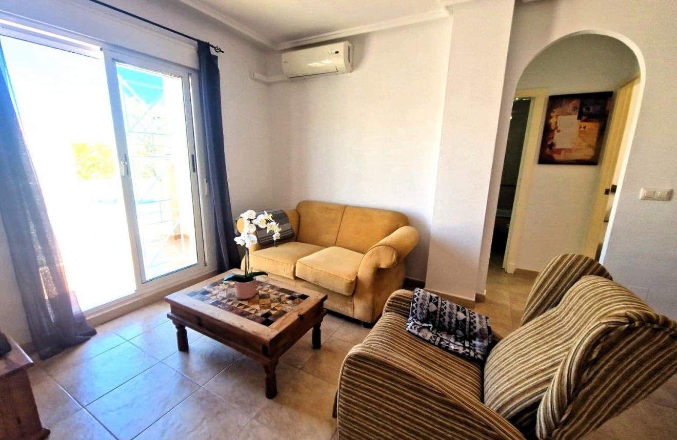 Resale - Bungalow -
Torrevieja - Aguas Nuevas 1