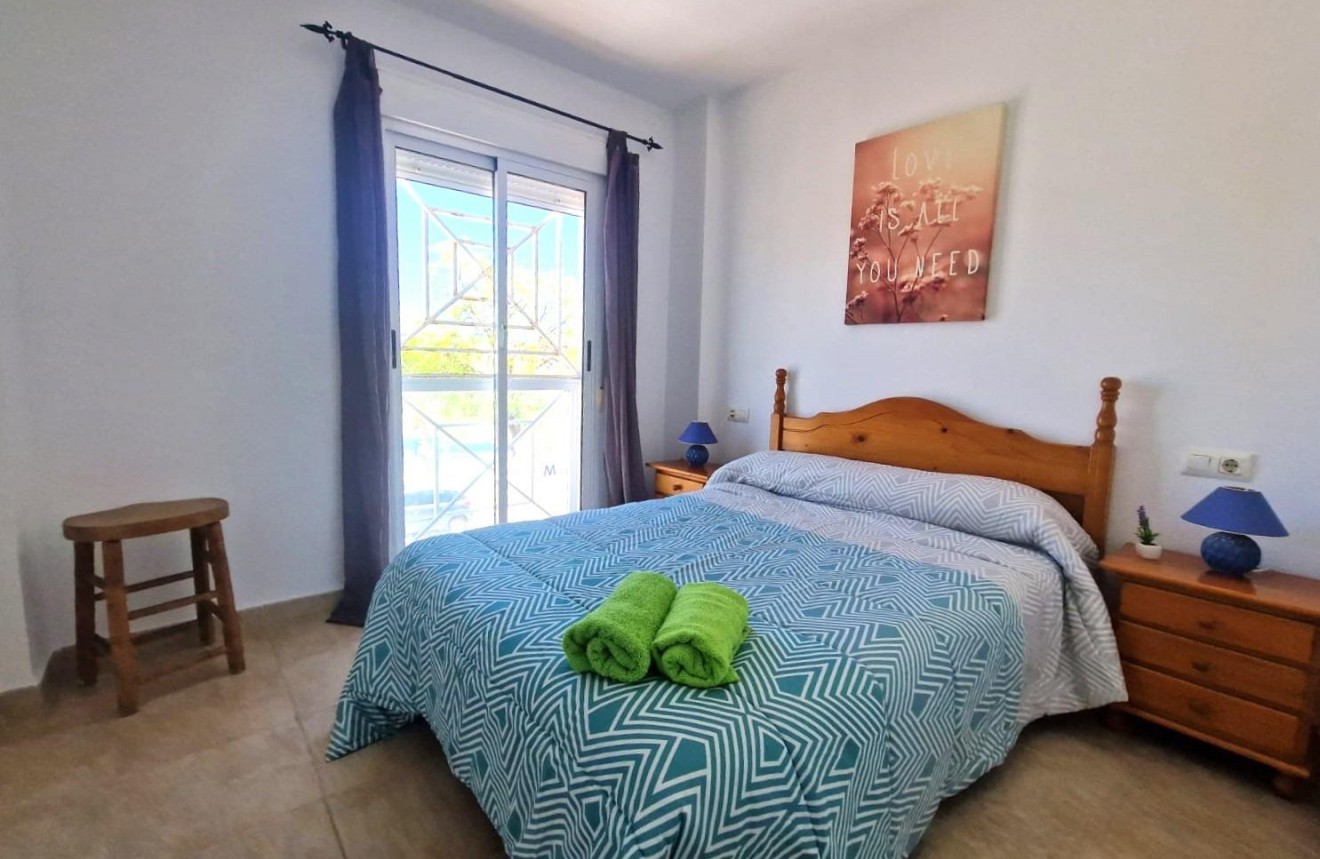 Resale - Bungalow -
Torrevieja - Aguas Nuevas 1