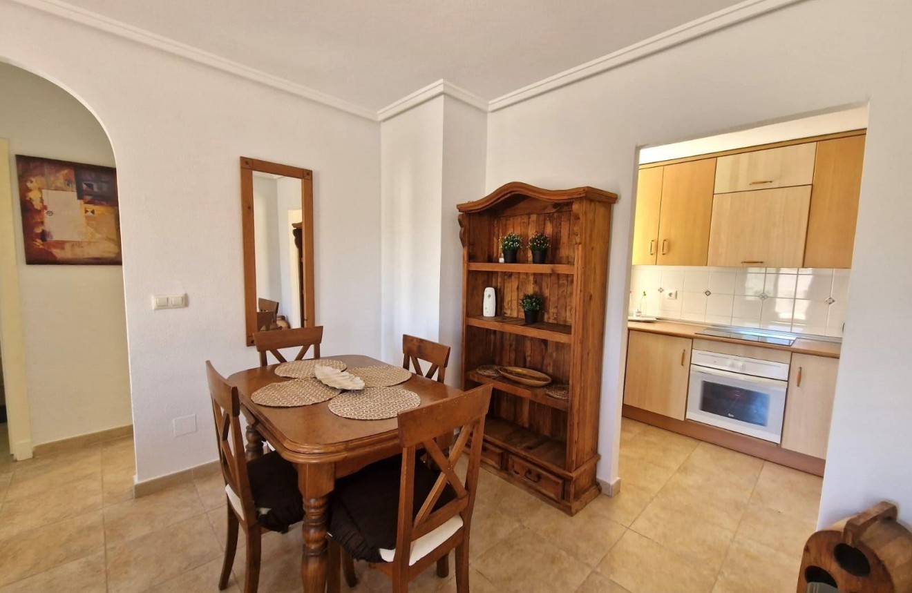 Resale - Bungalow -
Torrevieja - Aguas Nuevas 1