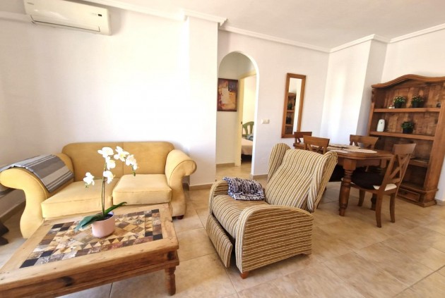 Resale - Bungalow -
Torrevieja - Aguas Nuevas 1