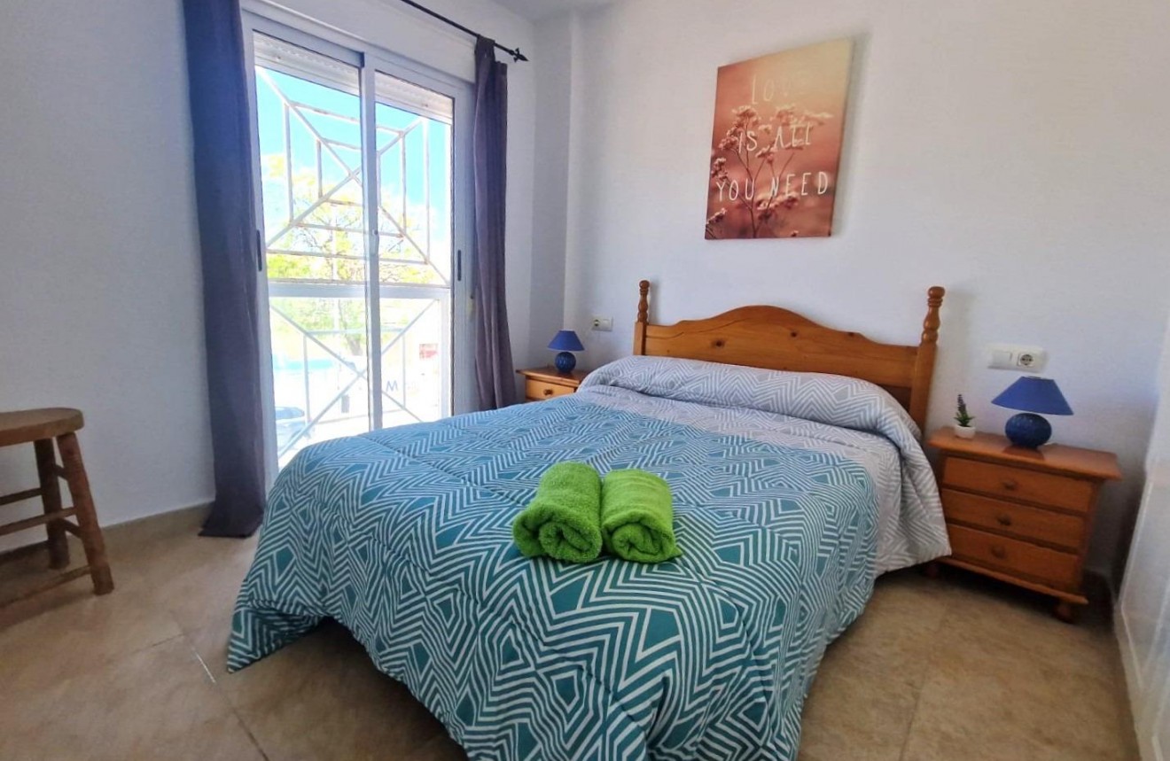 Resale - Bungalow -
Torrevieja - Aguas Nuevas 1