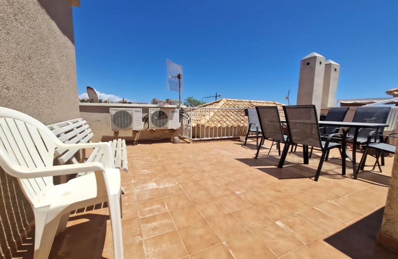 Resale - Bungalow -
Torrevieja - Aguas Nuevas 1