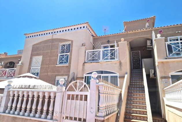 Resale - Bungalow -
Torrevieja - Aguas Nuevas 1