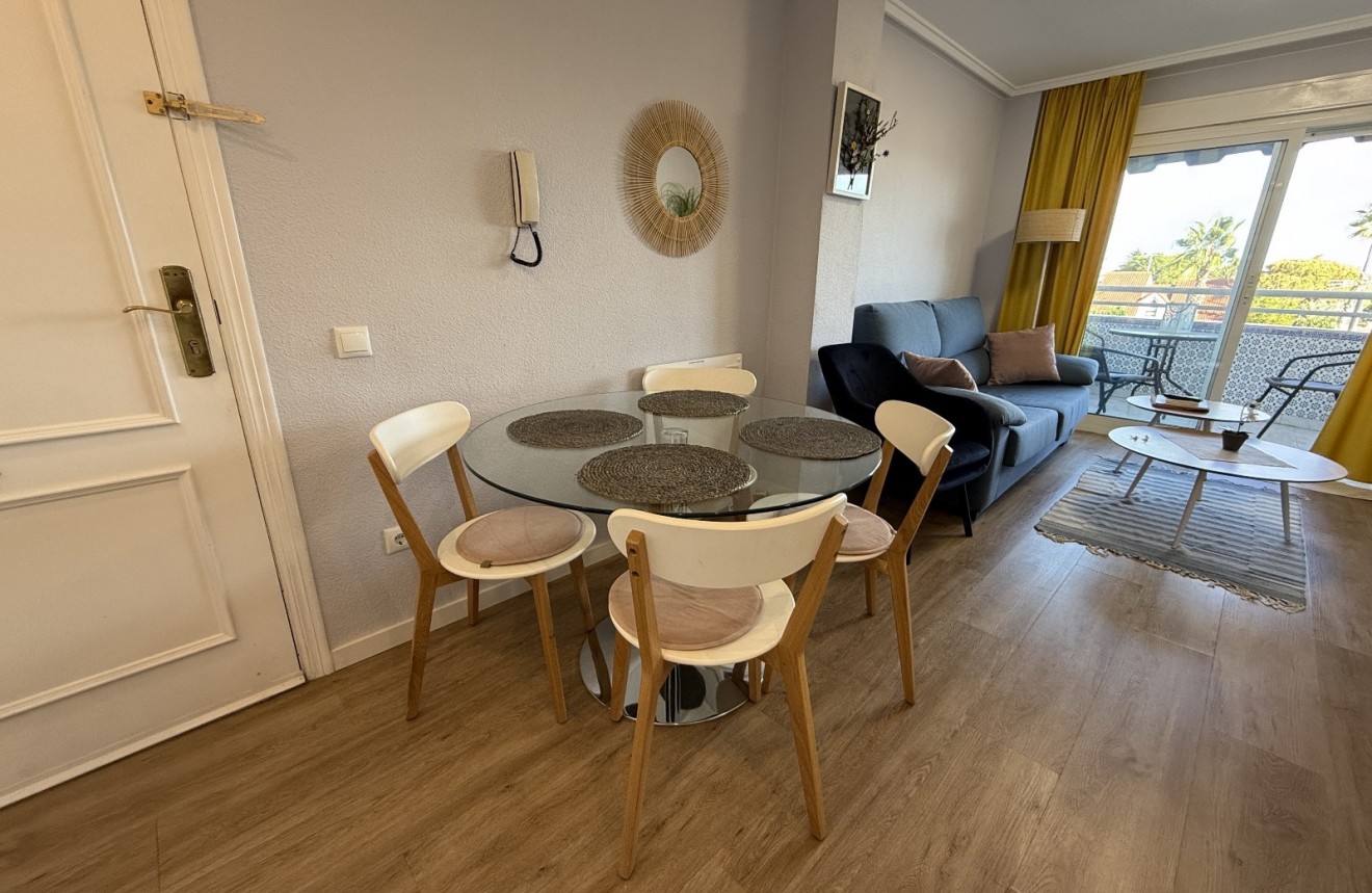 Aus zweiter Hand - Wohnung -
Torrevieja - Costa Blanca