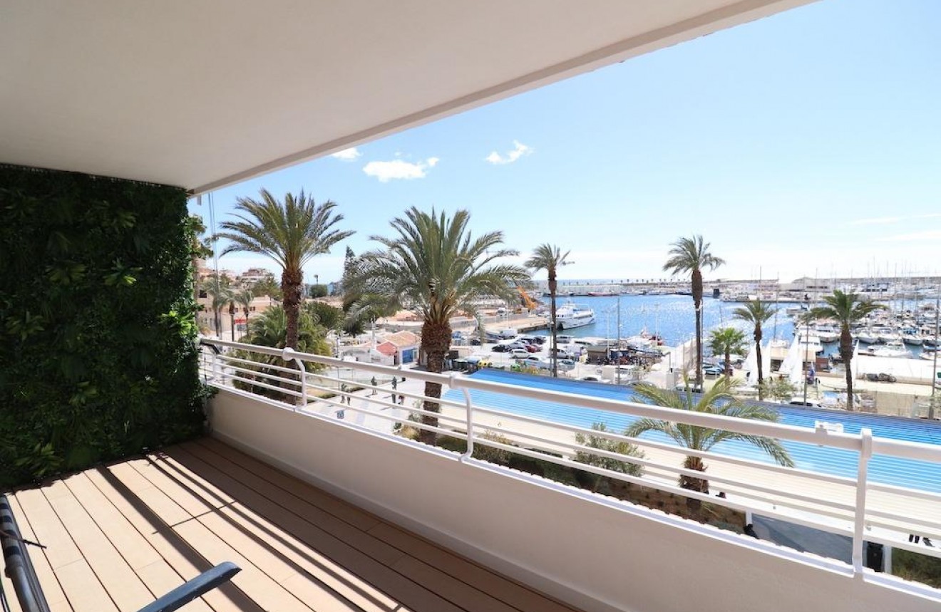 Tweedehands - Appartement / flat -
Torrevieja - Costa Blanca