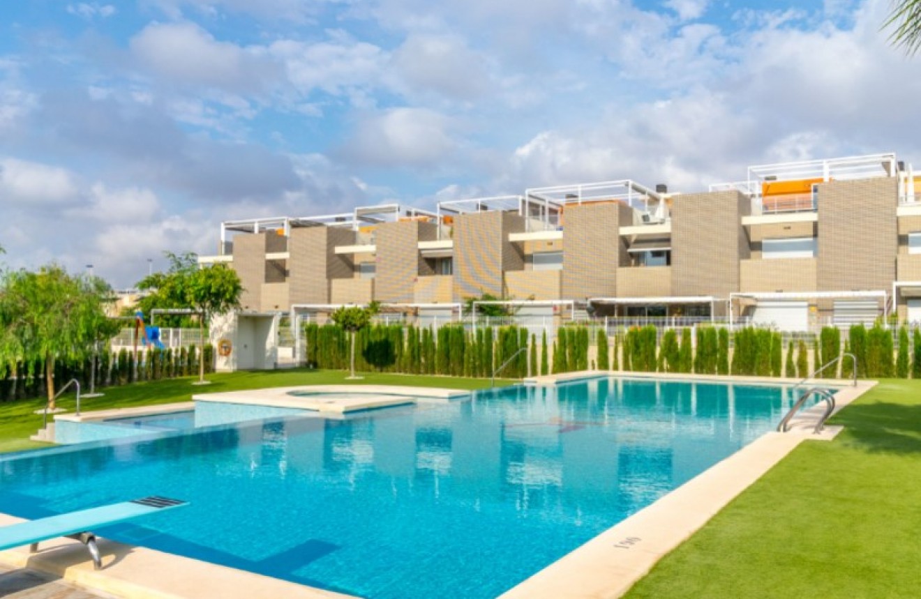 Resale - Apartment / flat -
Torrevieja - Costa Blanca