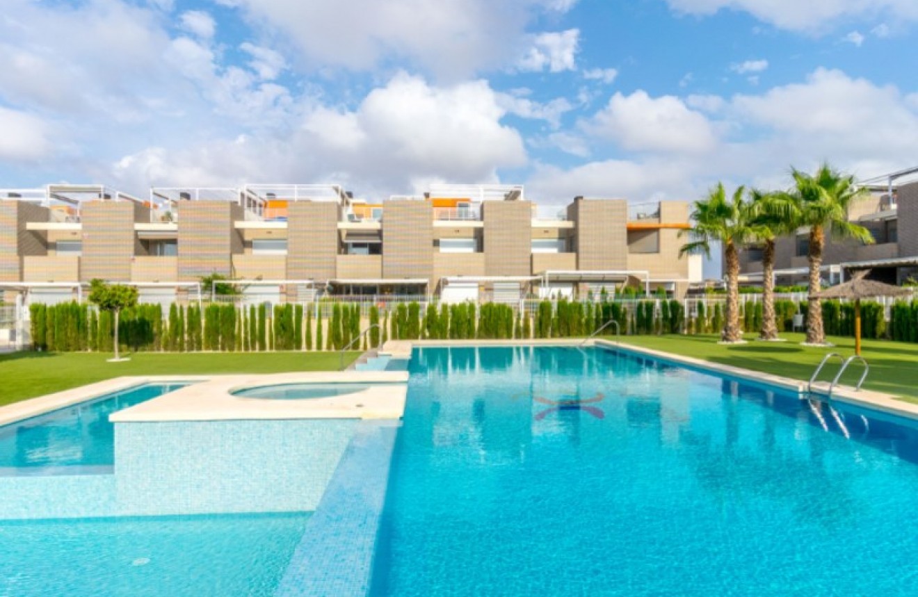 D'occasion - Appartement -
Torrevieja - Costa Blanca