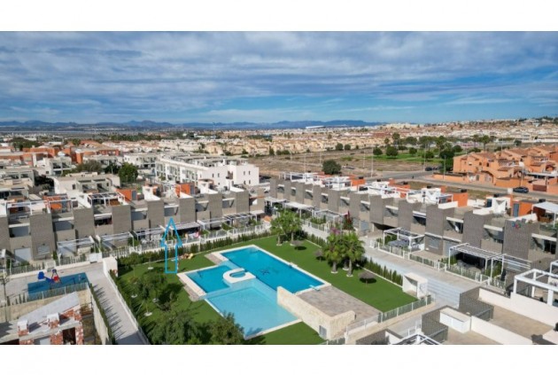 Tweedehands - Appartement / flat -
Torrevieja - Costa Blanca