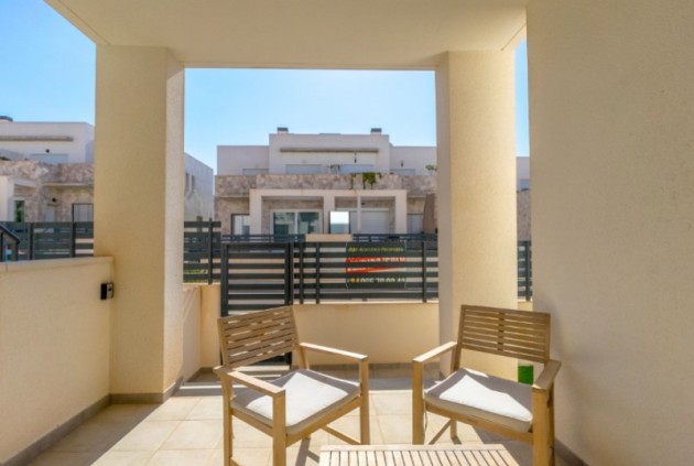 Z drugiej ręki - Bungalow -
Torrevieja - Costa Blanca