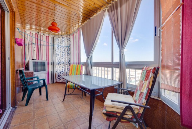 Tweedehands - Appartement / flat -
Torrevieja - Costa Blanca