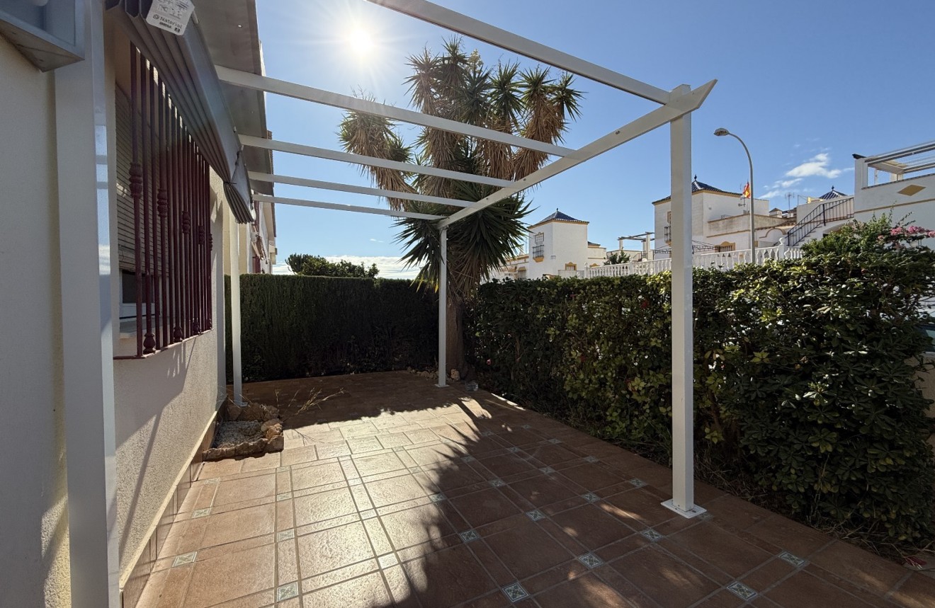 D'occasion - Appartement -
Torrevieja - Costa Blanca