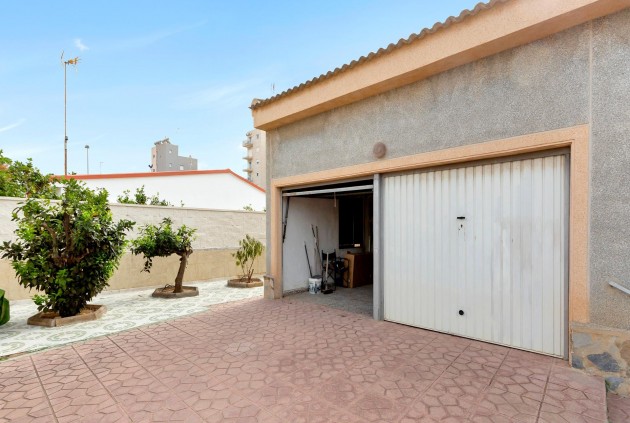 Tweedehands - Chalet -
Torrevieja - Nueva Torrevieja