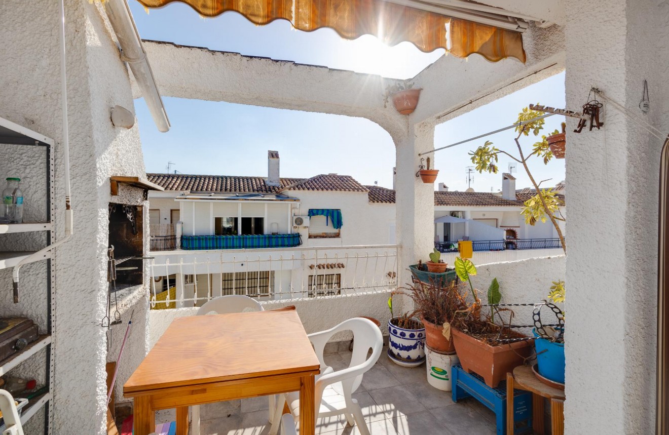 Z drugiej ręki - Bungalow -
Torrevieja - Costa Blanca