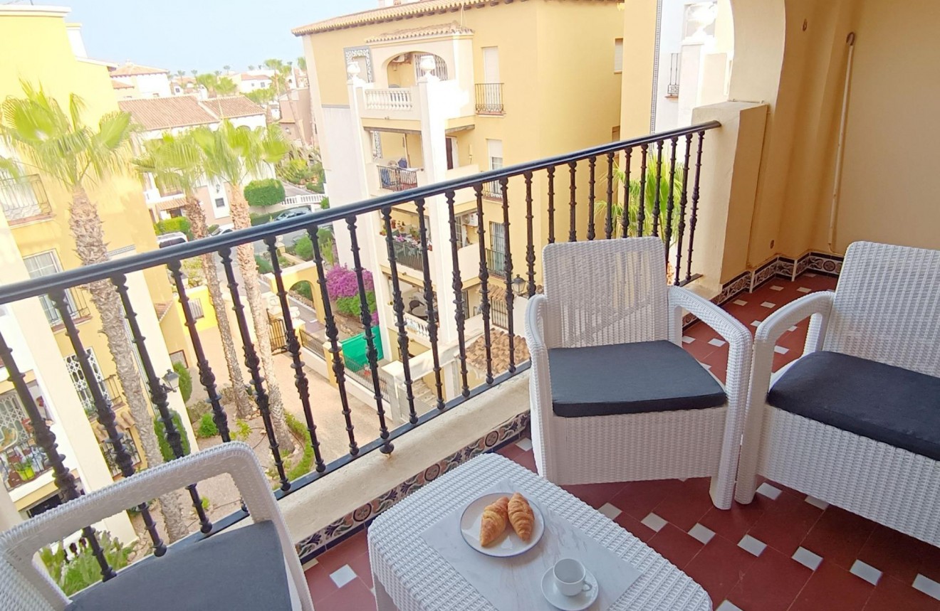 Aus zweiter Hand - Penthouse -
Torrevieja - Los Frutales