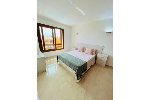 Aus zweiter Hand - Penthouse -
Torrevieja - Punta prima