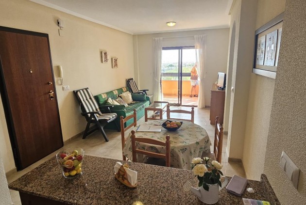 Tweedehands - Appartement / flat -
Torrevieja - aguas nuevas