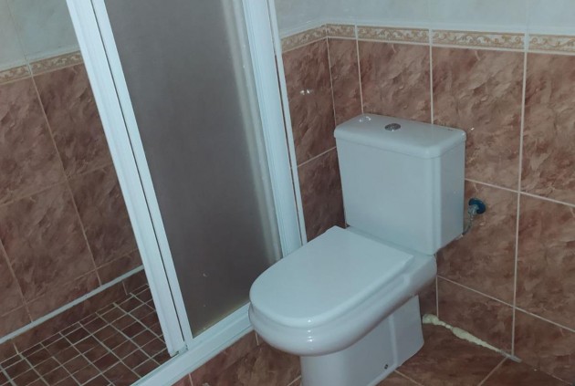 Segunda mano - Apartamento / piso -
Torrevieja