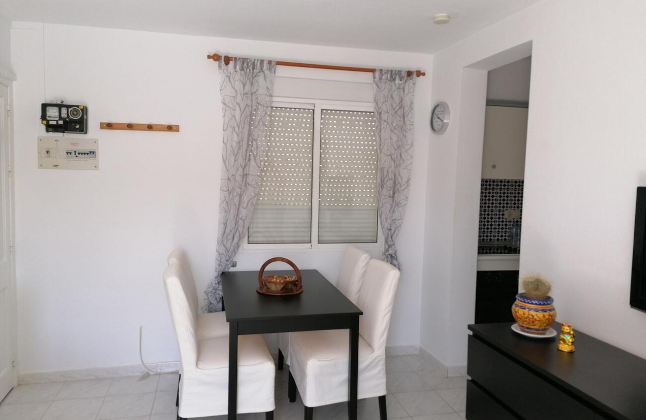 Resale - Penthouse -
Torrevieja - aguas nuevas